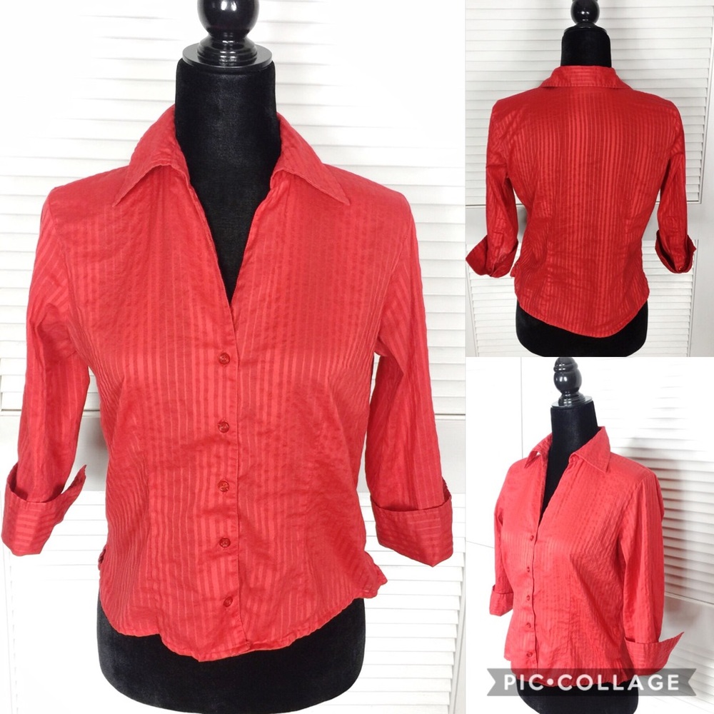 Button down 3/4 sleeved cotton top